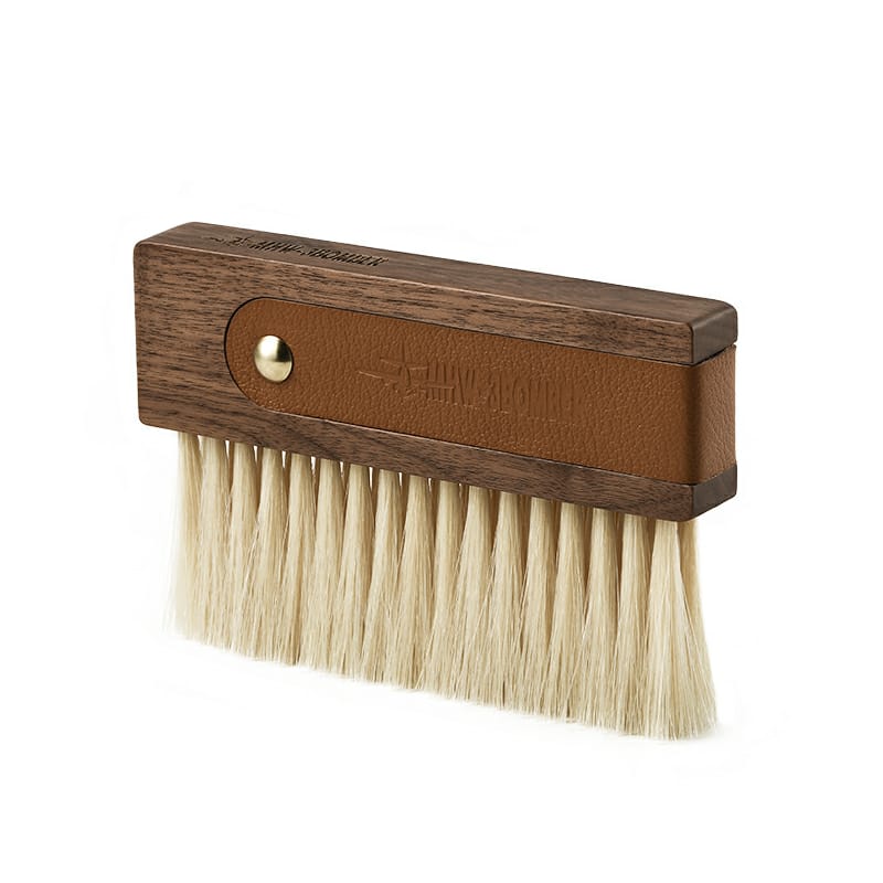 Line brush - 3 Bomber Wholesaler and Supplier in Kuwait